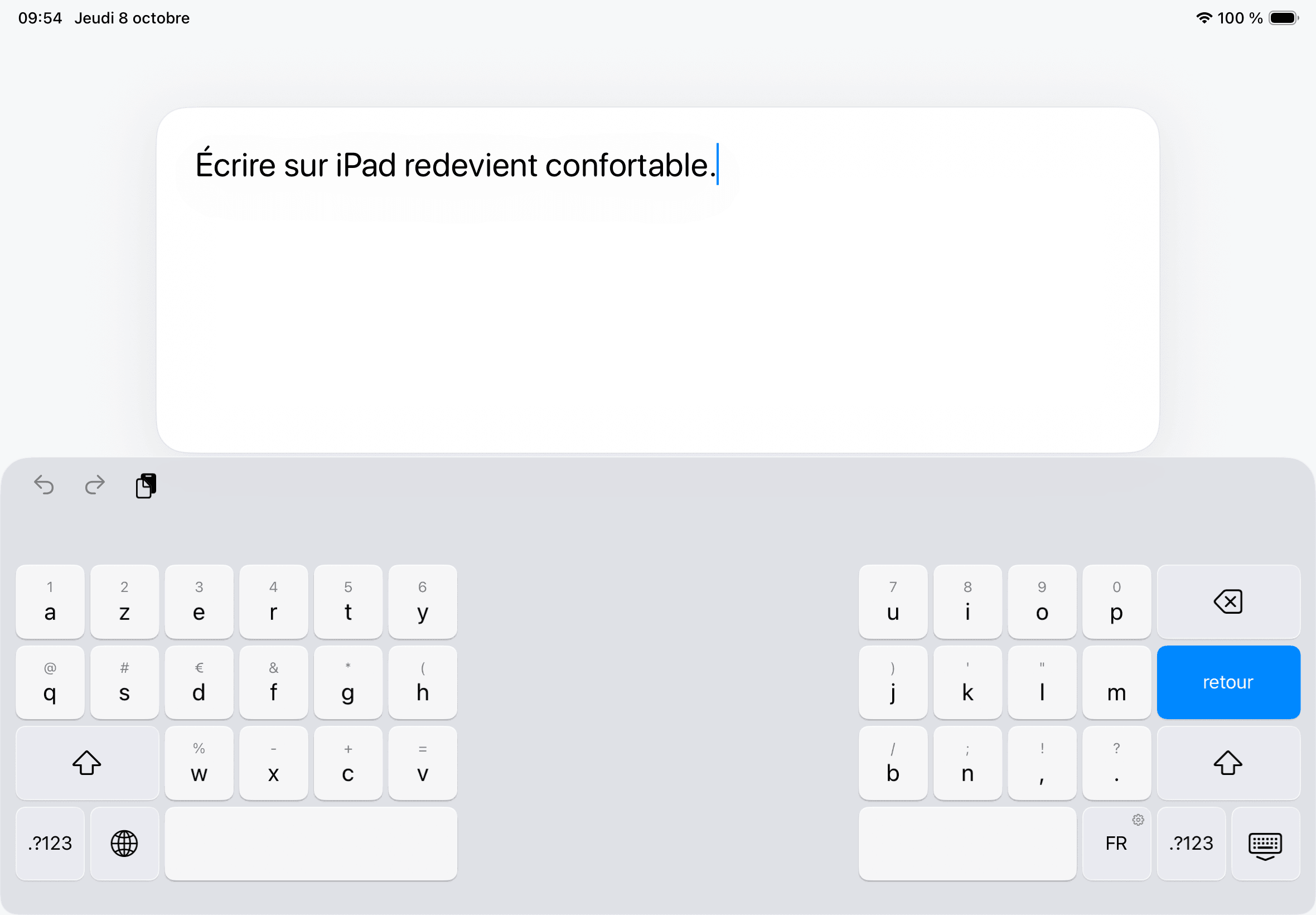 Split Keyboard sous une zone de saisie sur un iPad Air de 11 pouces